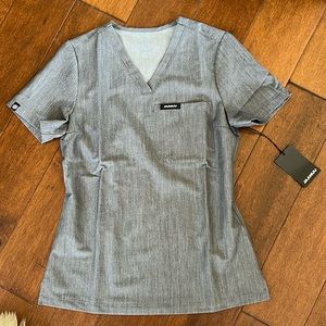 Jaanuu Rhena slim scrub top XXS grey